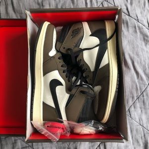 COPY - TRAVIS SCOTT JORDAN 1